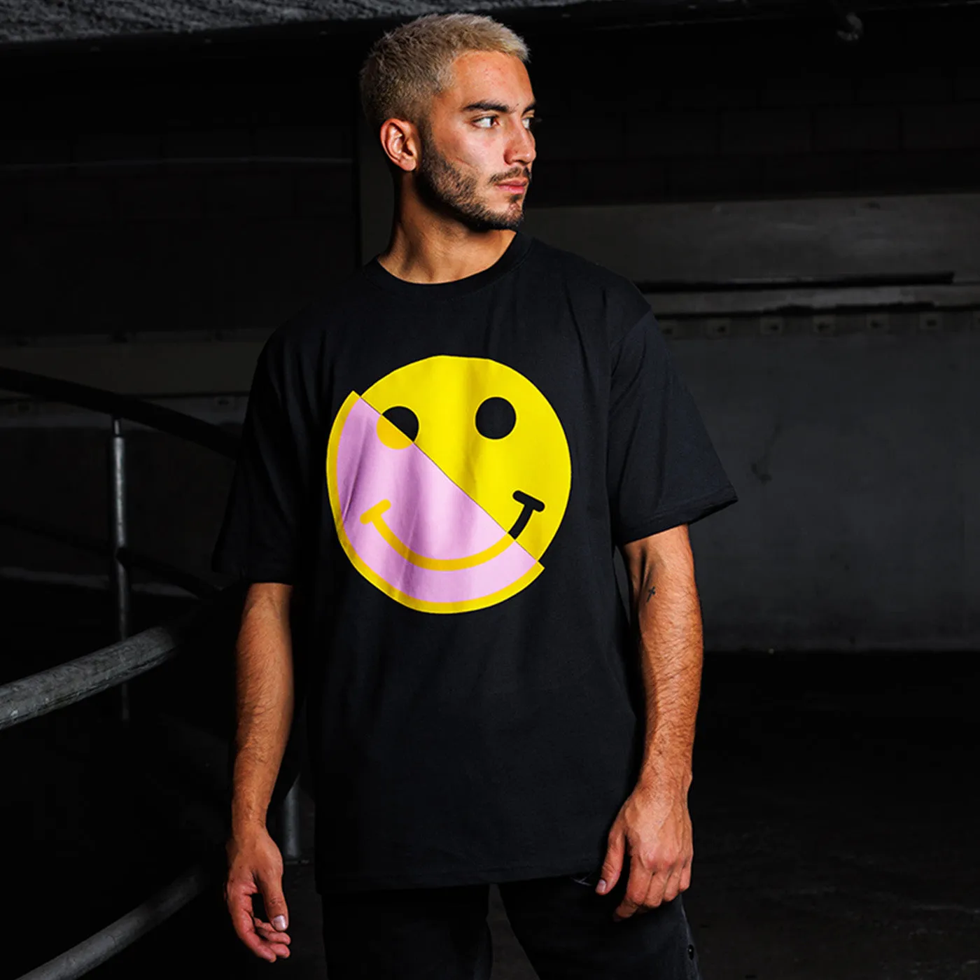 Acid Split - Oversized Tshirt - Black