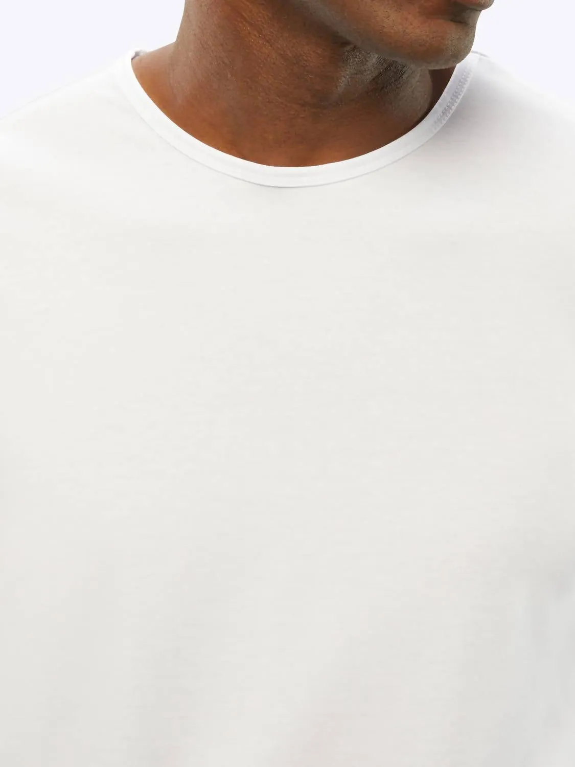 Ao Long Sleeve Curve Tee In White