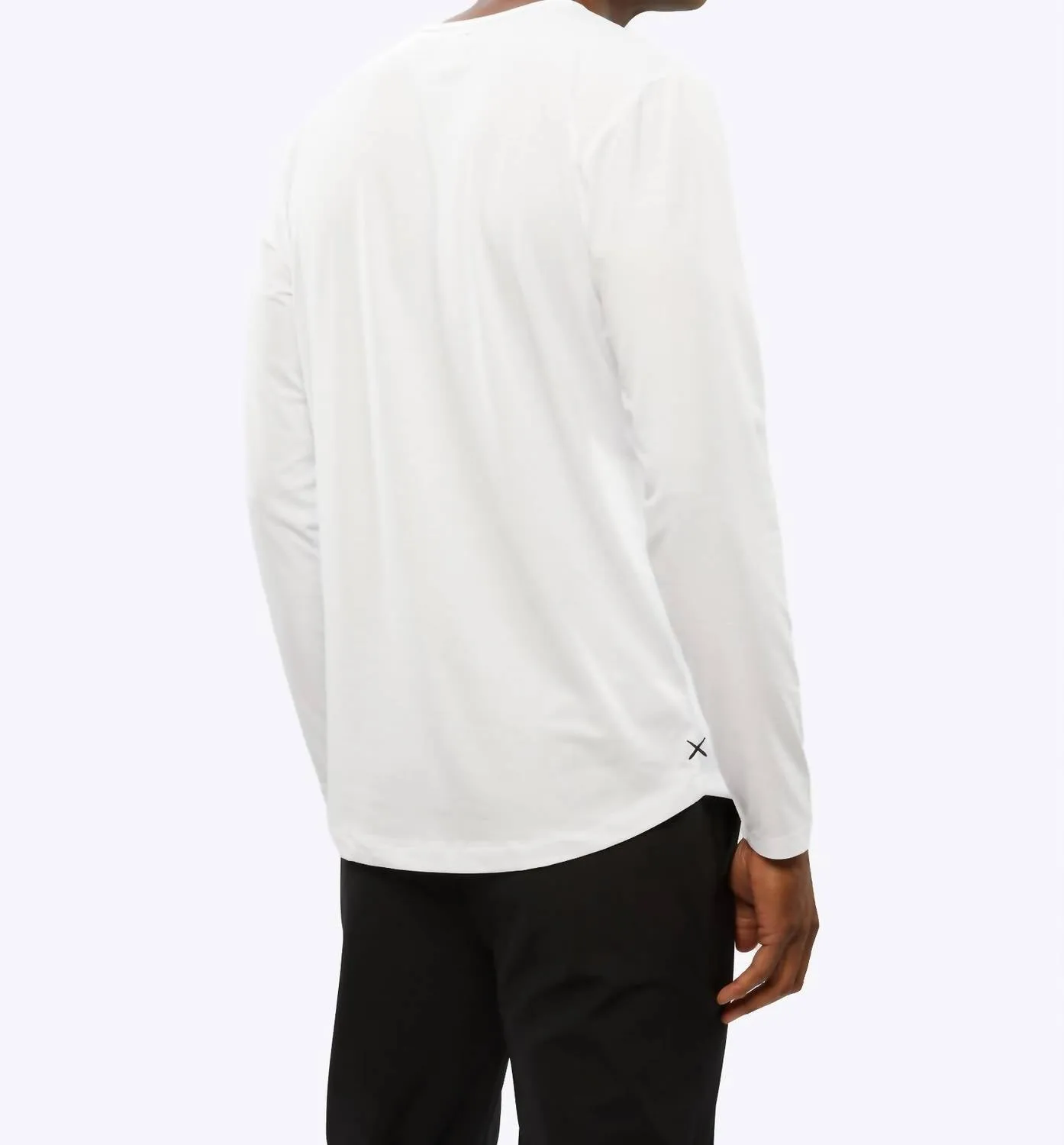 Ao Long Sleeve Curve Tee In White