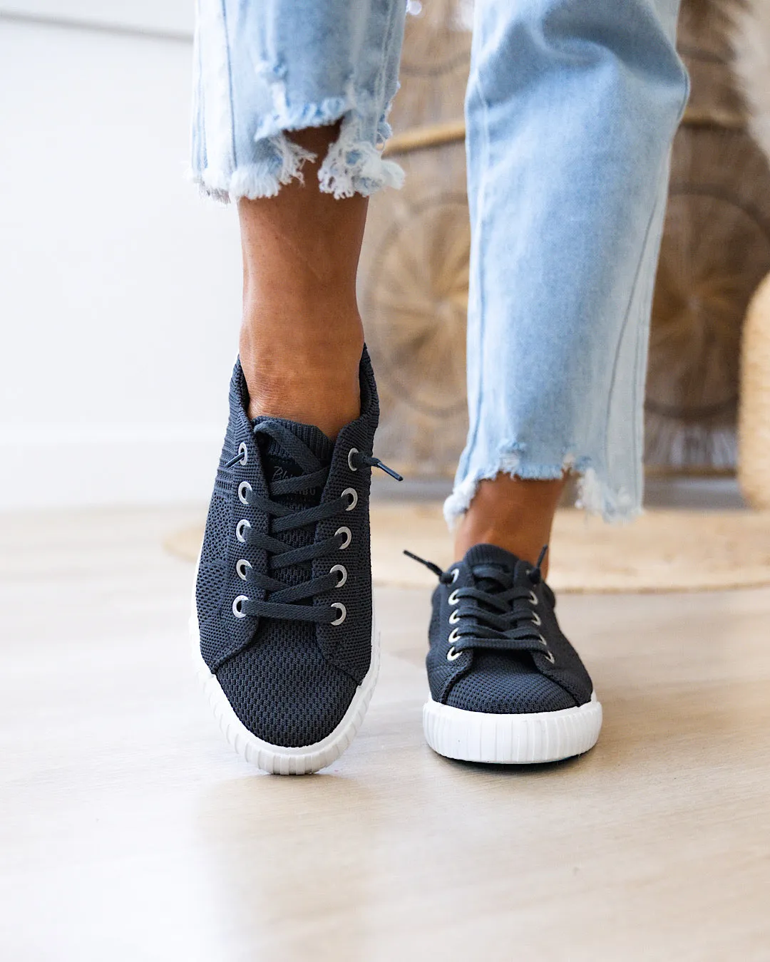 NEW! Blowfish Wistful Sneakers - Black