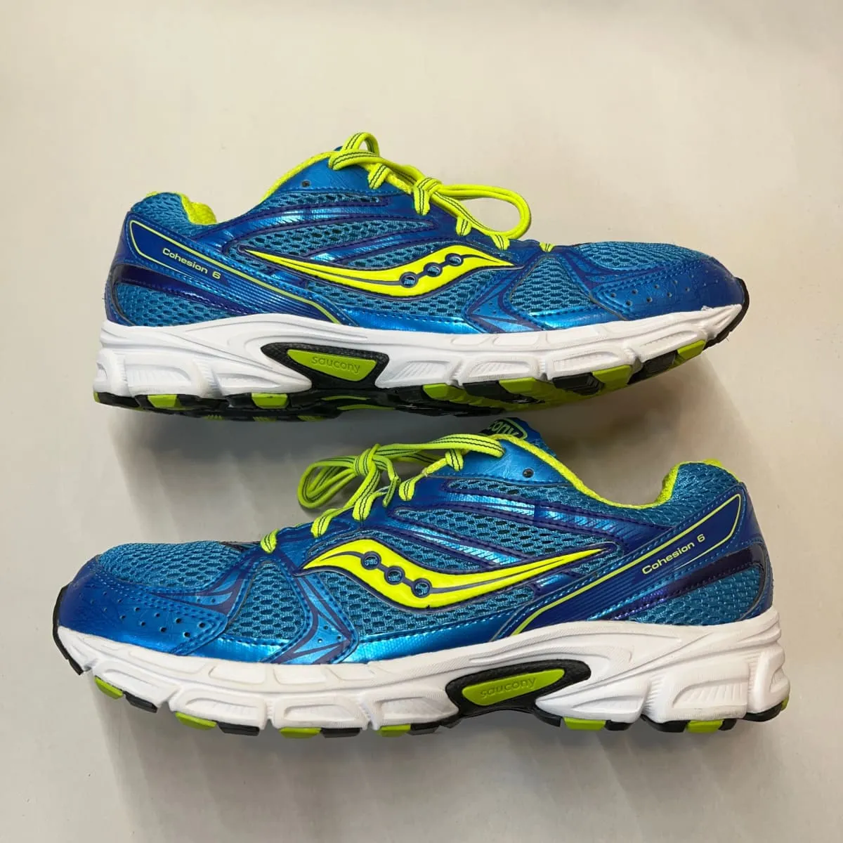 SAUCONY Women's Grid Cohesion 6 -Blue/Citron- Running Shoe - Size 11M Preowned