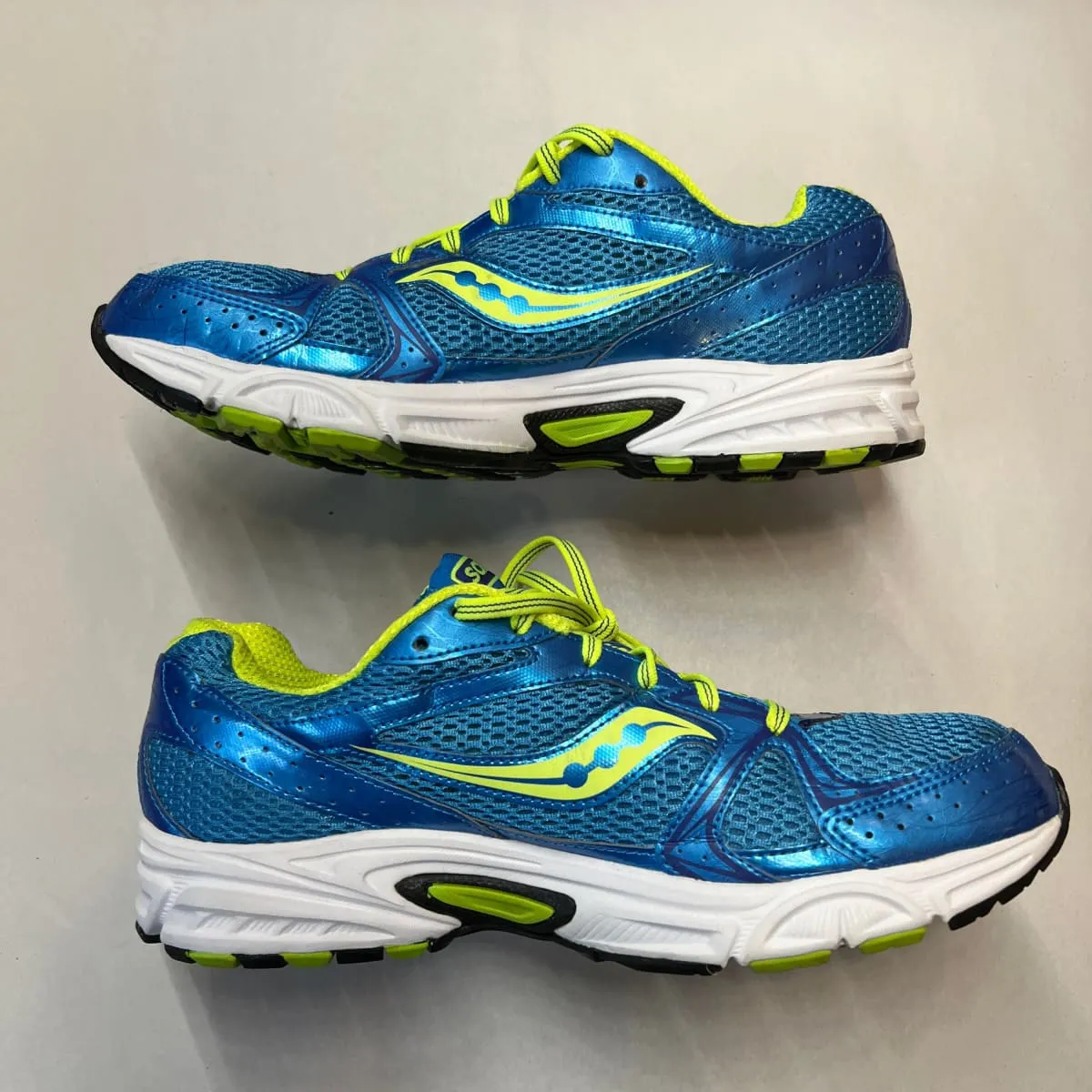 SAUCONY Women's Grid Cohesion 6 -Blue/Citron- Running Shoe - Size 11M Preowned