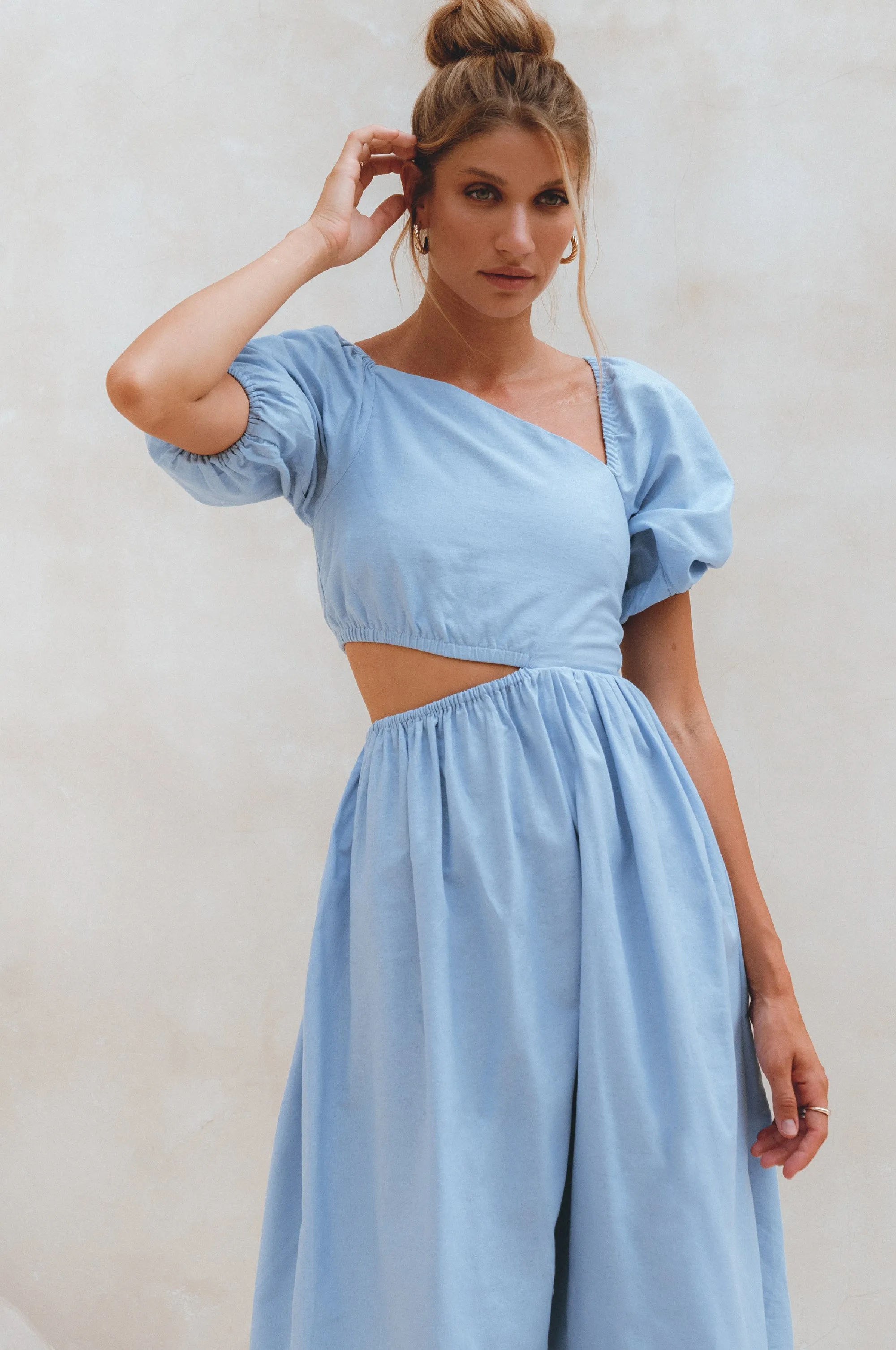 Sundaze Cutout Linen Midi Dress