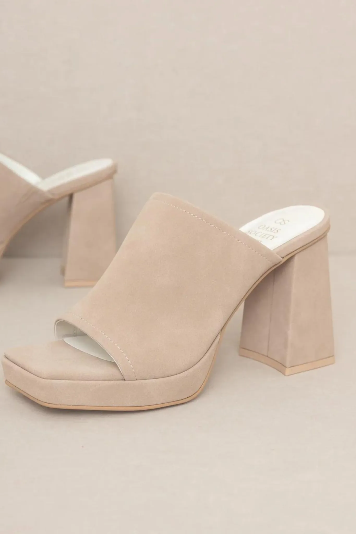 Vivienne Platform Heels Taupe